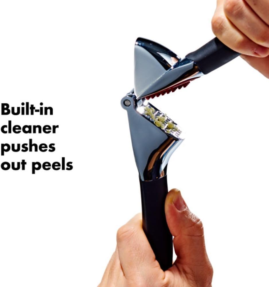 Multi-Functional Stainless Steel Garlic Press – Heavy-Duty Garlic Crusher with Non-Slip Handles, Large Chamber Garlic Mincer, Easy Clean Kitchen Tool, 7in × 2in
