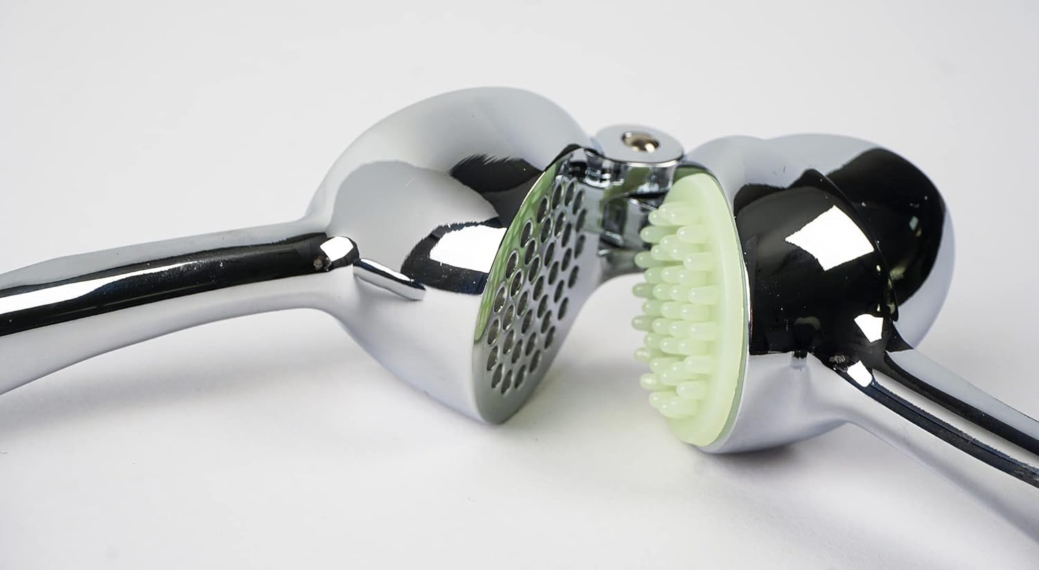 Long Handle Stainless Steel Garlic Press Heavy-Duty Garlic Crusher Large Chamber Manual Garlic Mincer