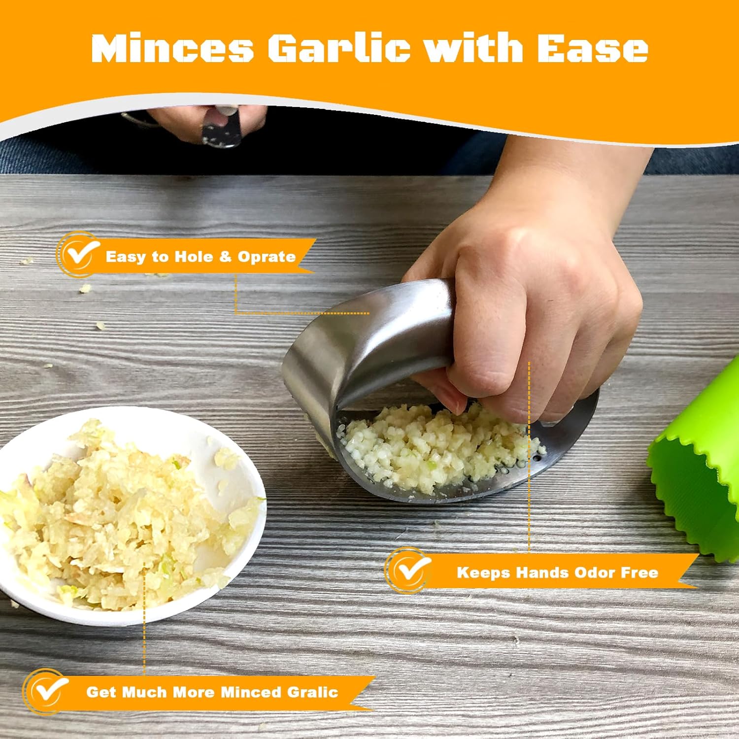 Stainless Steel Garlic Press Rocker with Peeler Tube and Scraper Handheld Garlic Crusher Kitchen Tool